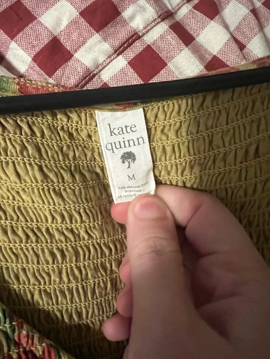 Kate Quinn women’s flutter sleeve smocked dress - Picture 3 of 3